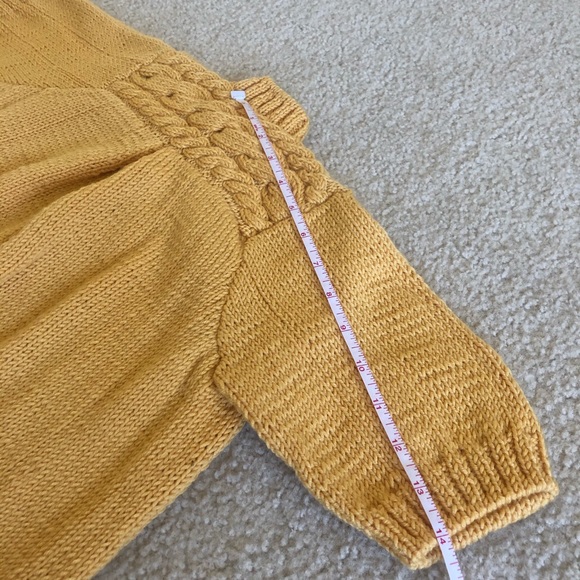 Handmade wool blend knit sweater - Picture 4 of 8